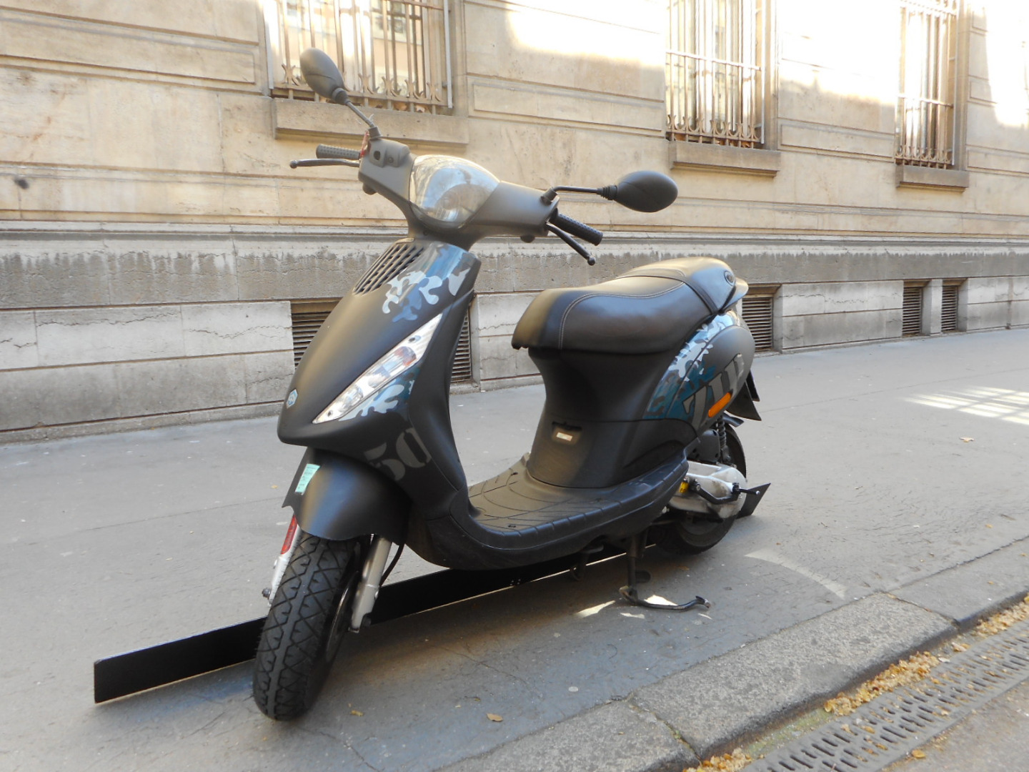 Moto depot Motos d’occasion de 0 a 50 cc piaggio, ZIP 50 PIAGGIO NOIR